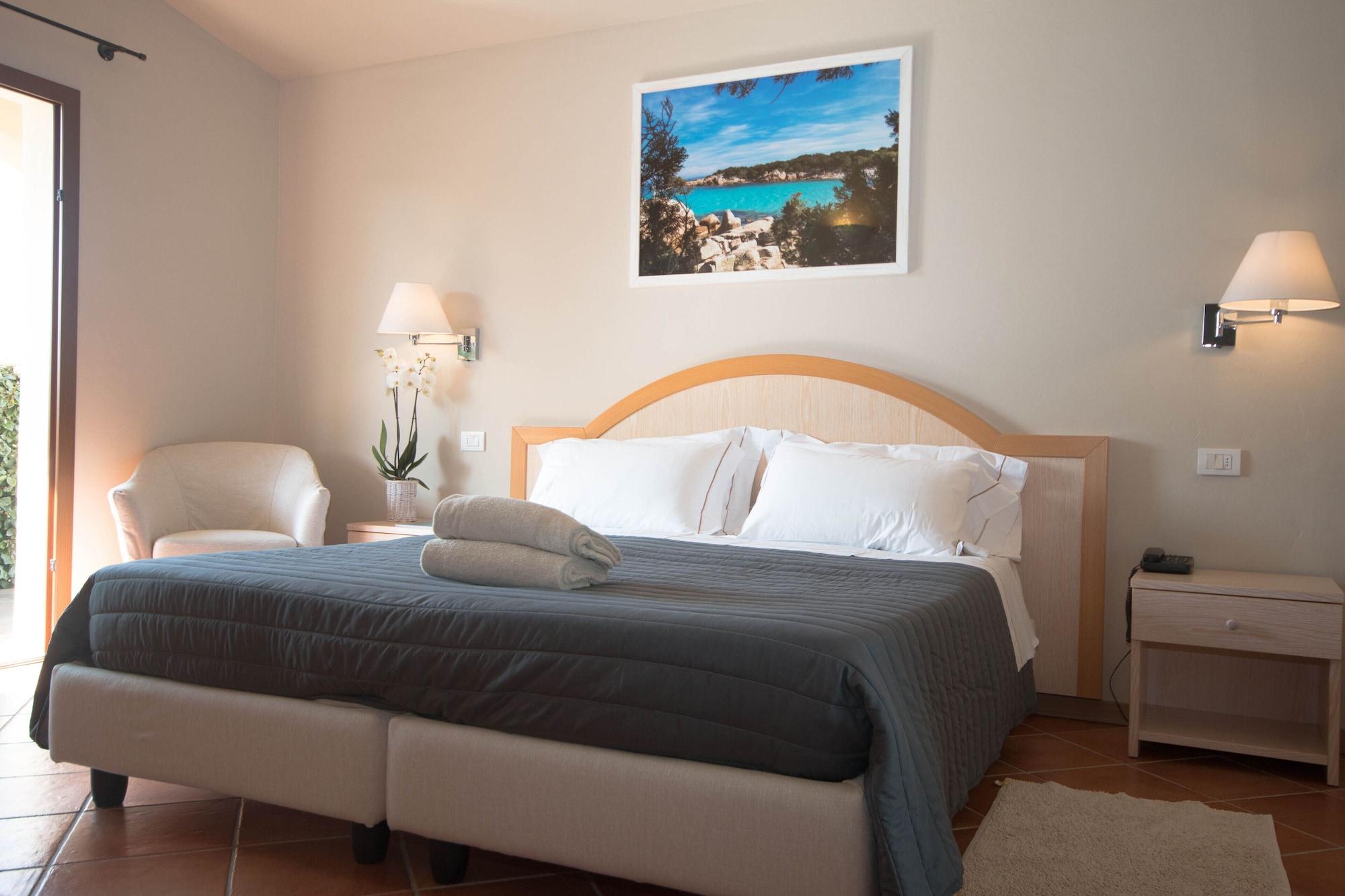 Hotel Nibaru Capriccioli  Luaran gambar