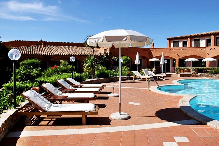 Hotel Nibaru Capriccioli  Luaran gambar