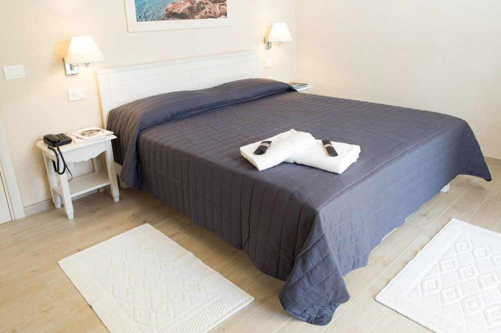 Hotel Nibaru Capriccioli  Luaran gambar