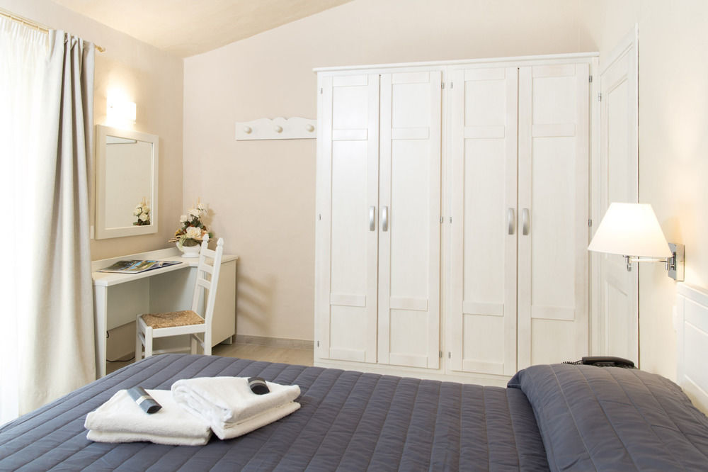 Hotel Nibaru Capriccioli  Luaran gambar